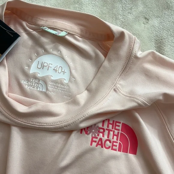 🆕 The North Face girls xl (18) Sun Tee - Picture 2 of 4